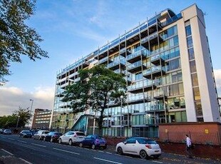 2 bedroom apartment for rent in Warwick Road,Old Trafford,Manchester,M16
