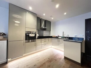 2 Bedroom Apartment For Sale In Fletton Quays, Peterborough