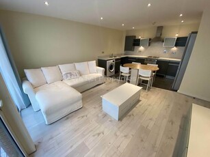 2 bedroom apartment to rent Manchester, M15 4QF