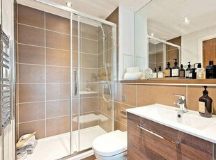 2 bedroom flat for rent in 7-9 Christchurch Road, SW19 2FA, SW19