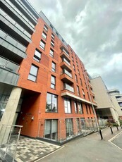 2 bedroom flat for rent in Adelphi Street, Manchester, Greater Manchester, M3