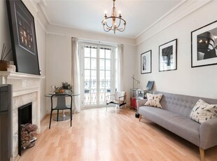 2 bedroom flat for rent in Berkeley Street,
Mayfair, W1J