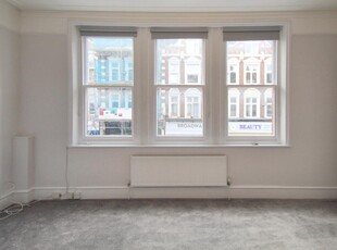 2 bedroom flat for rent in Broadway Parade, (MS065), Hornsey, N8