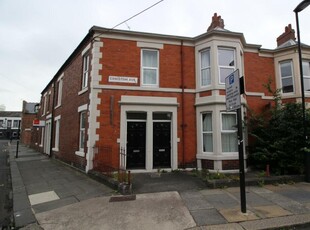 2 bedroom flat for rent in Coniston Avenue, Jesmond, Newcastle Upon Tyne, NE2