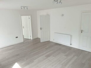 2 bedroom flat for rent in Florence Road, Bournemouth, BH5