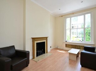 2 bedroom flat for rent in Kempsford Gardens, Earls Court, London, SW5