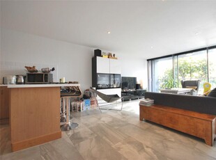 2 bedroom flat for rent in Selsdon Way,
Millwall, E14