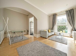 2 bedroom flat for rent in Sutherland Avenue, Maida Vale, W9