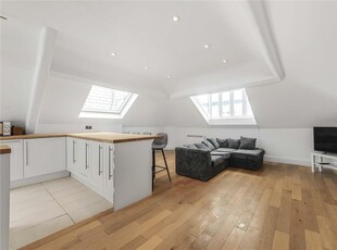 2 bedroom flat for rent in Trebovir Road, London, Kensington and Chelsea, SW5