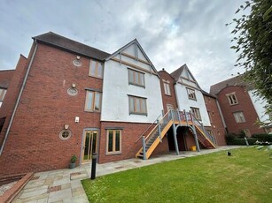 3 bedroom apartment for rent in Foregate Street, Chester, CH1