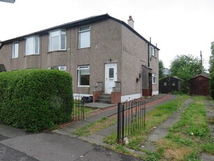 3 bedroom cottage for rent in Castlemilk Road,Glasgow,G44