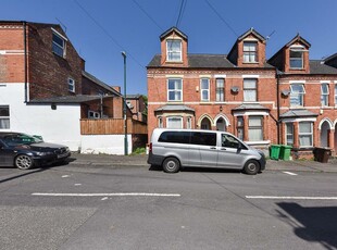 3 bedroom end of terrace house for rent in Bleasby Street, Nottingham, NG2
