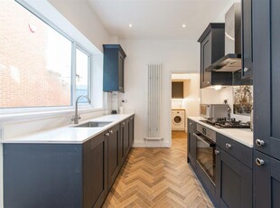 3 bedroom flat for rent in Hotspur Street, Heaton, Newcastle Upon Tyne, NE6