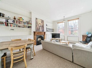 3 Bedroom Flat For Sale In South Hampstead