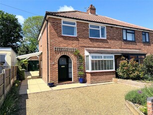 3 bedroom semi-detached house for rent in Broom Avenue, Thorpe St. Andrew, Norwich, Norfolk, NR7