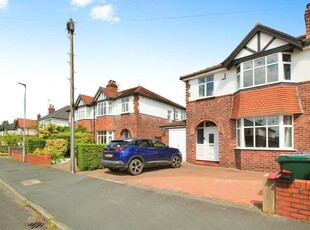 3 bedroom semi-detached house for rent in Fieldway, Chester, CH2