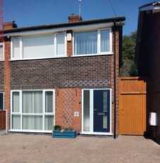 3 bedroom semi-detached house for rent in Moor Road, Bestwood Village, Nottingham, NG6