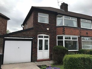 3 Bedroom Semi-detached House For Rent In Stockport