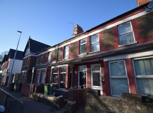 3 bedroom terraced house for rent in Allensbank Road, Cardiff, CF14