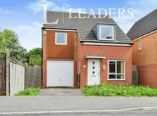 4 bedroom detached house for rent in Charlesworth Street, Manchester, M11