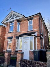 4 bedroom detached house for rent in Four Bedroom Student House - Available September 24 - £2100.00 pcm, BH9
