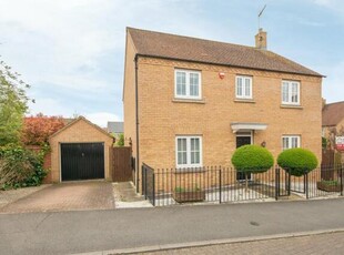 4 Bedroom Detached House For Sale In Coton Park, Rugby