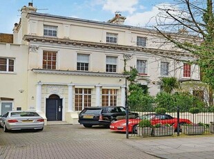 4 bedroom flat for rent in Finchley Road, St Johns Wood NW8