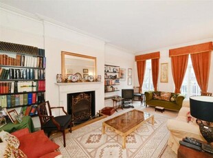 4 Bedroom Flat For Sale In Earls Court, Greater London