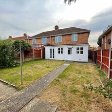 5 bedroom detached house for rent in Beverley Road, Norwich, NR5