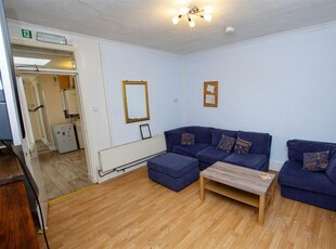 6 bedroom house for rent in Harborne Lane, Selly Oak, Birmingham, B29