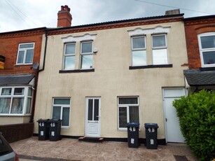 6 bedroom terraced house for rent in Winnie Road, Selly Oak, Birmingham, B29 6JX, B29