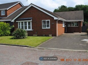 Bungalow to rent in Chapel Croft, Chelford, Macclesfield SK11