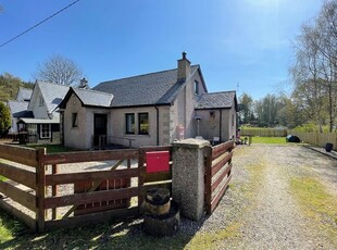 Cottage for sale in Grianan, Moy, Tomatin, Inverness. IV13