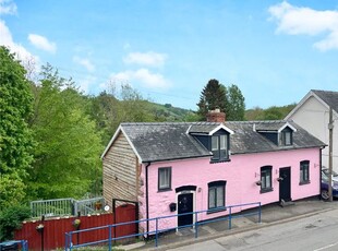 Cottage for sale in High Street, Llanfair Caereinion, Welshpool, Powys SY21