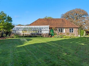 Country house for sale in Lurgashall, Petworth GU28