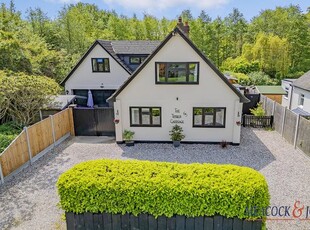 Detached house for sale in Billericay Road, Herongate, Brentwood CM13