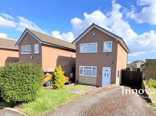 Detached house to rent in Balmoral Way, Rowley Regis B65