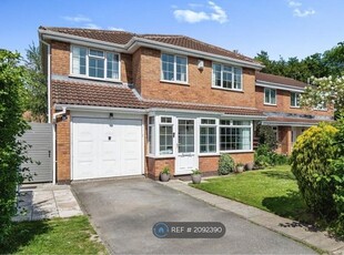 Detached house to rent in Carmarthen Close, Callands, Warrington WA5