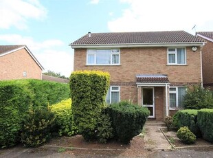 Detached house to rent in Caves Lane, Bedford MK40