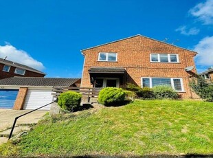 Detached house to rent in Cedar Grove, Gillingham ME7