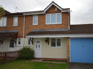 Detached house to rent in Inwood Close, Corby NN18
