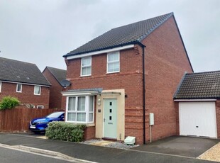 Detached house to rent in Royal Drive, Bridgwater TA6
