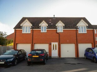 Detached house to rent in Smalens Close, Bridgwater TA6