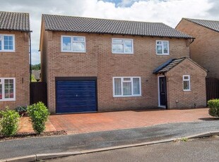 Detached house to rent in The Rowans, Marchwood, Southampton SO40
