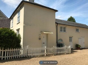 Detached house to rent in Trinity Street, Halstead CO9