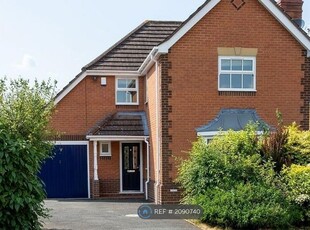 Detached house to rent in Woodperry Avenue, Solihull B91