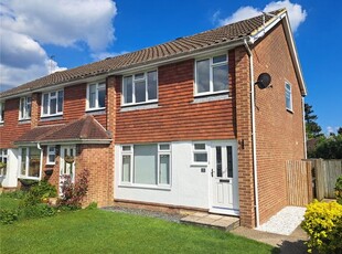 End terrace house to rent in Trenches Road, Crowborough, East Sussex TN6