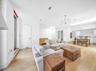 Flat for sale in Warwick Court, Holborn WC1R