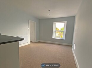 Flat to rent in Anchor House, Bickington, Barnstaple EX31