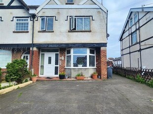 Flat to rent in Beach Road, Thornton-Cleveleys FY5